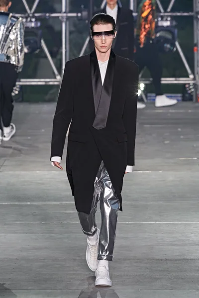 Look 81